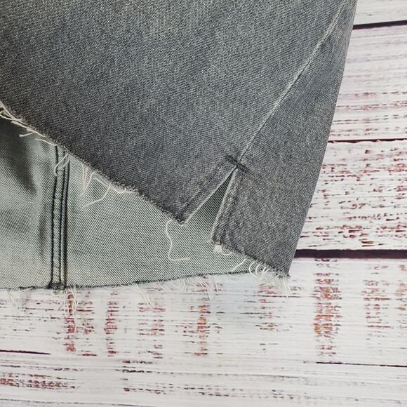 Lucky Brand Denim Mini Skirt Size 4 Gray High Rise Jean Frayed Raw Hem Festival - Picture 7 of 12